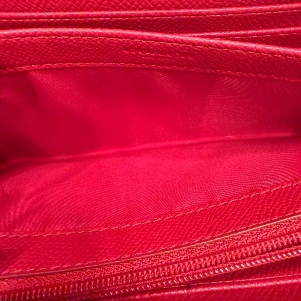 Authentic Coach Quilted Red Wallet - Picture 6 of 10